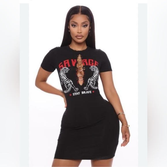 Fashion nova Black Graphic T-Shirt Dress savage ring cut out Large - Picture 1 of 1